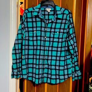 Women's plaid long sleeve shirt